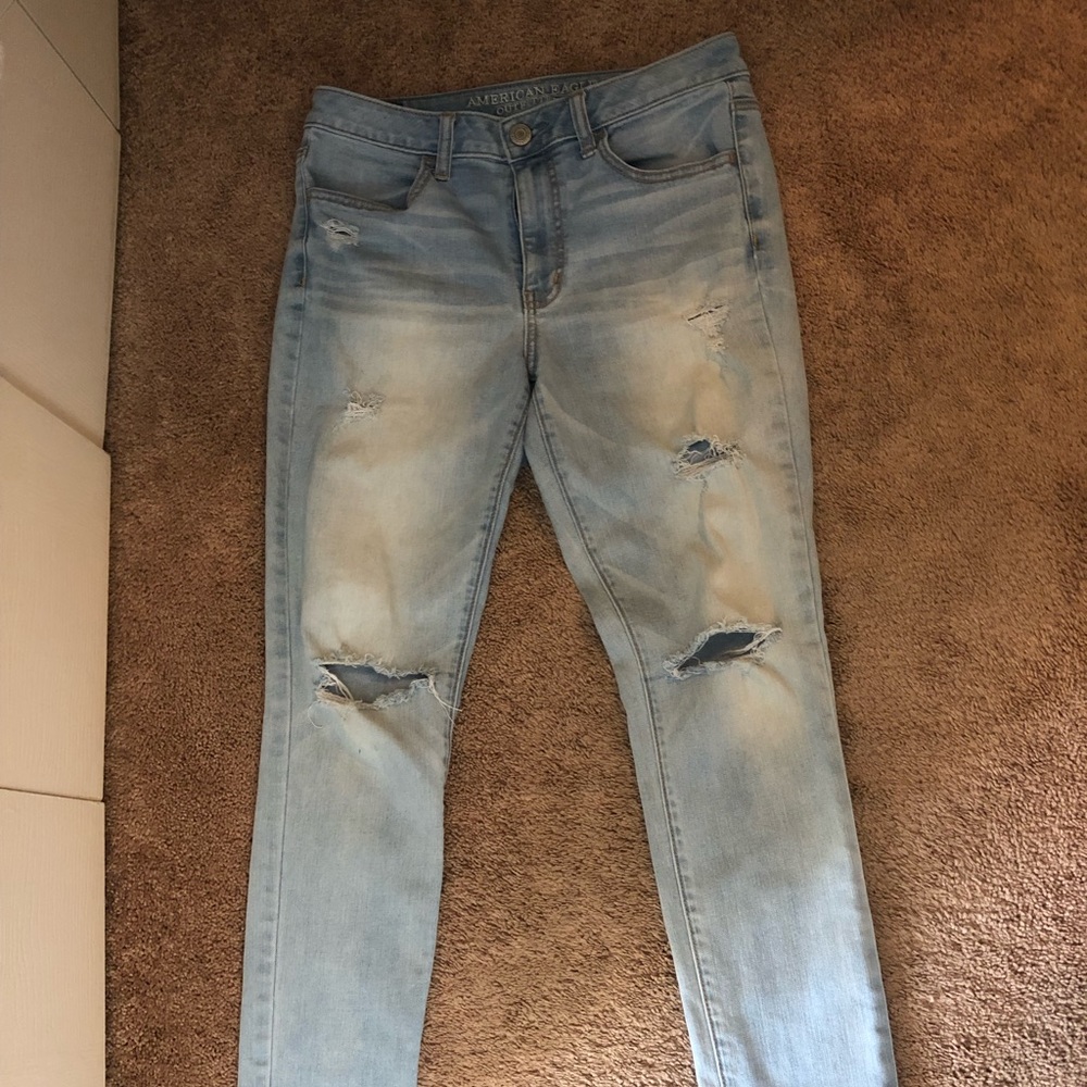 Woman’s American Eagle High Rise Super Stretch Jegging